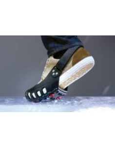 CUBRECALZADO MASTER GRIP TODORRENO CON TACOS 2